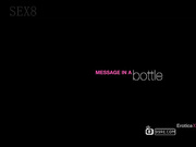 message in a bottle 海岛别墅里