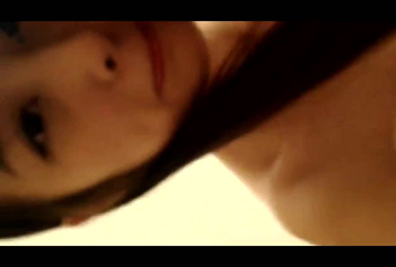 校花级美女与男友分手后曝出性爱自拍 真漂亮骚逼